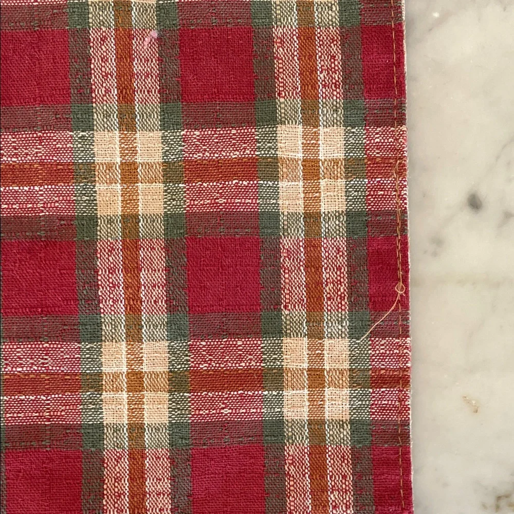LONGABERGER Orchard Park Plaid Festive Red and Green Place Mats (2)
